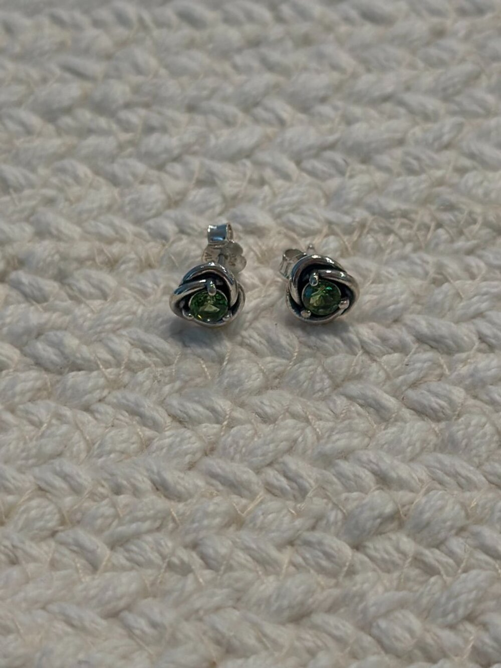 Pandora Birthday Blooms August Peridot Stud Earrings 290543 Sterling Silver
